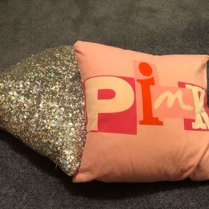 Set of 2 VS PINK Pillows